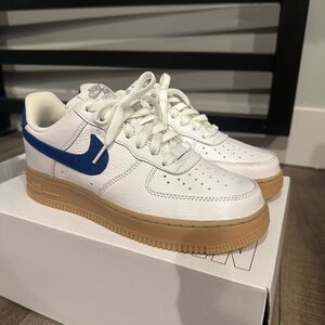 Nike Air Force 1